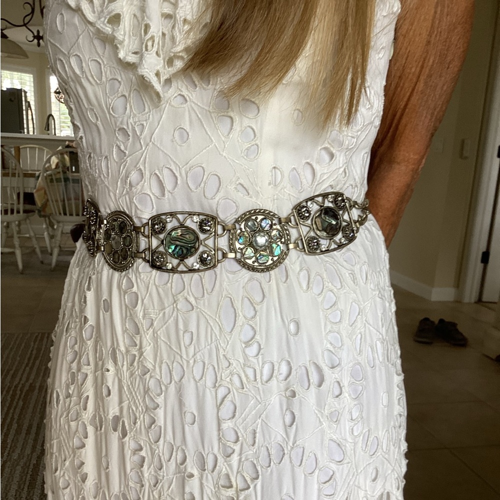 Chicos Abalone shell/ rhinestone silver tone metal chain link belt - Picture 13 of 13